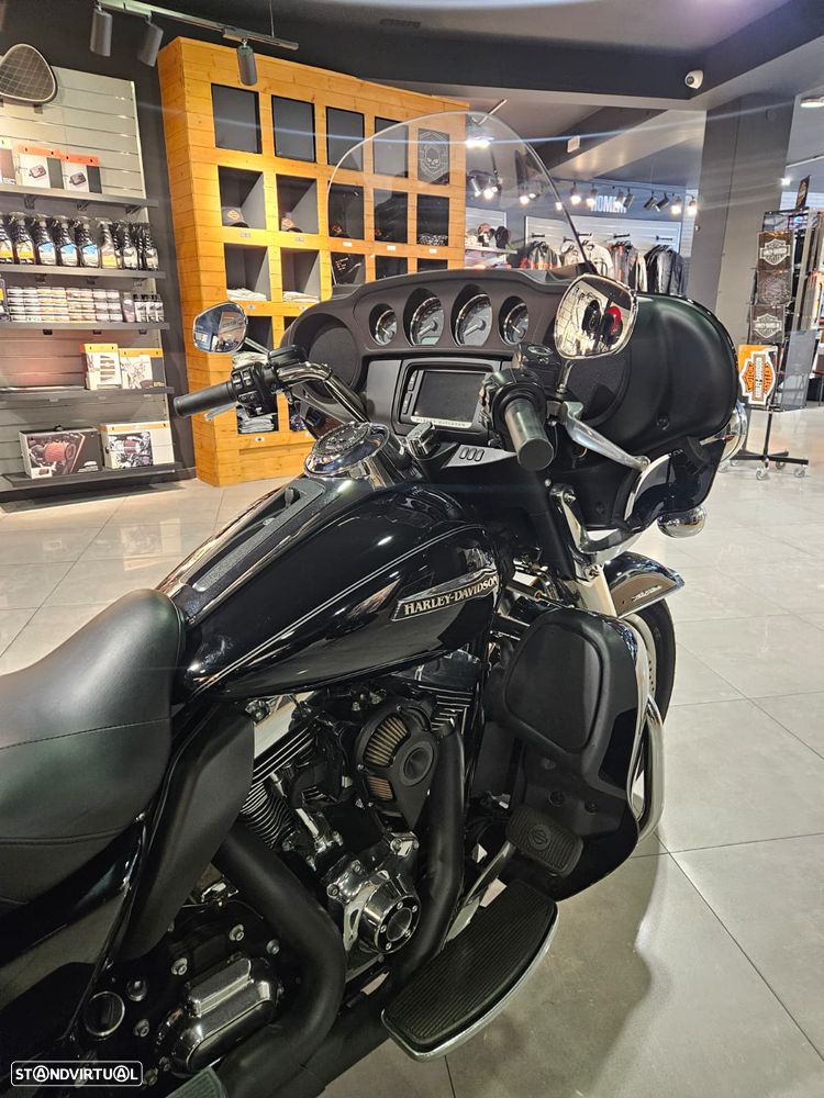 Harley-Davidson Ultra Tri Glide - 10
