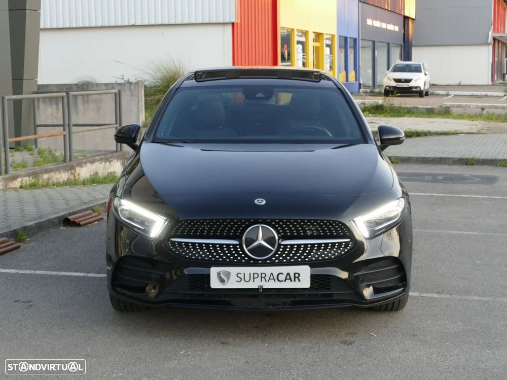 Mercedes-Benz A 250 Limousine e AMG Line - 3