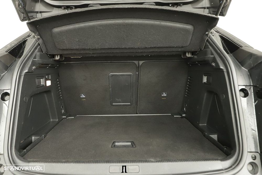 Peugeot 3008 1.2 PureTech GT EAT8 - 25