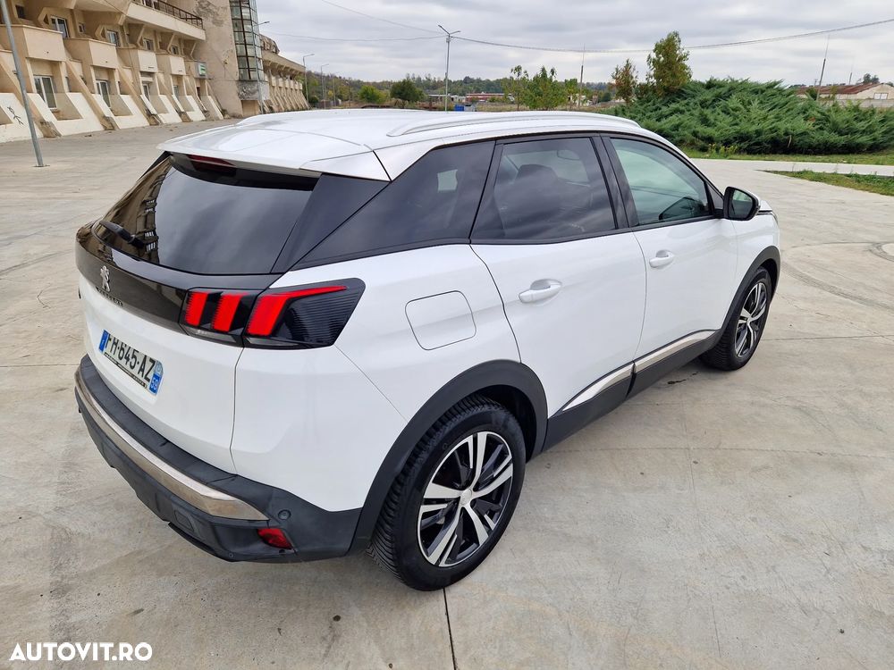 Peugeot 3008 1.2 PureTech Turbo S&S GT-Line - 6