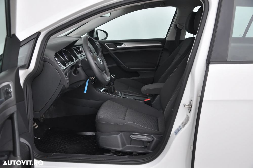 Volkswagen Golf 1.0 TSI Trendline - 11