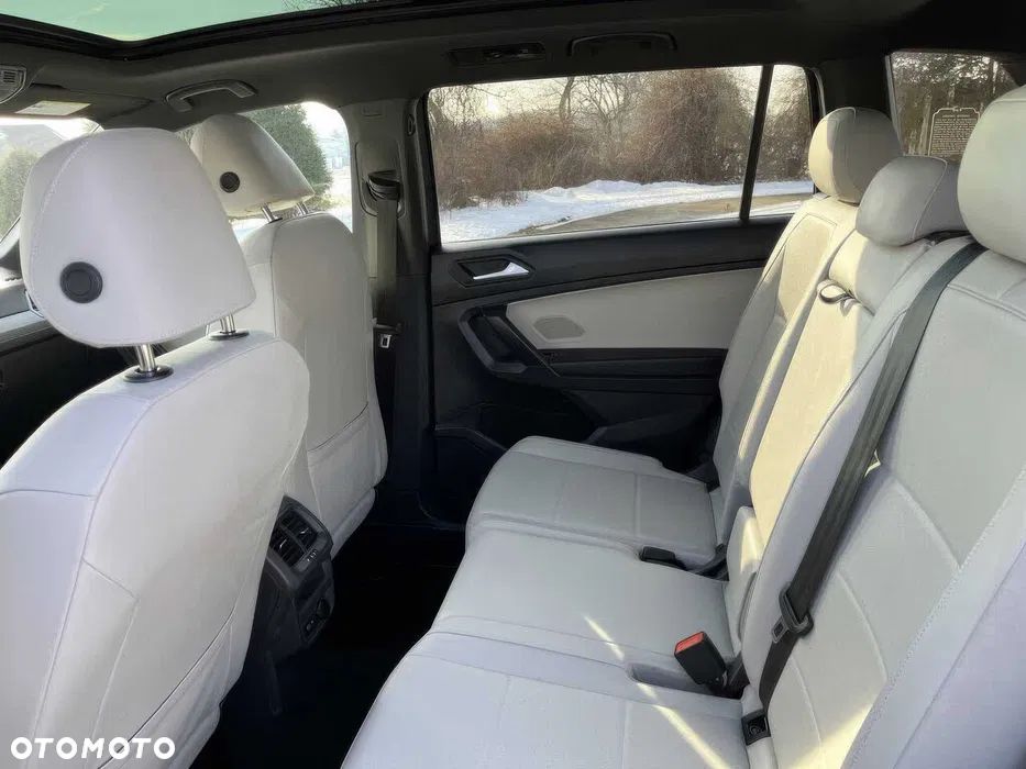 Volkswagen Tiguan - 13