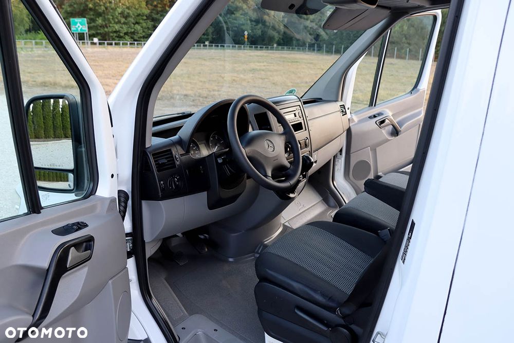 Mercedes-Benz Sprinter 313CDI Średniak L2H2 Brygadowy 6 Miejsc - 22