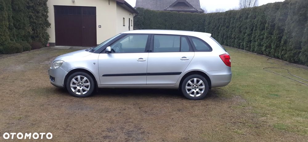Skoda Fabia - 4