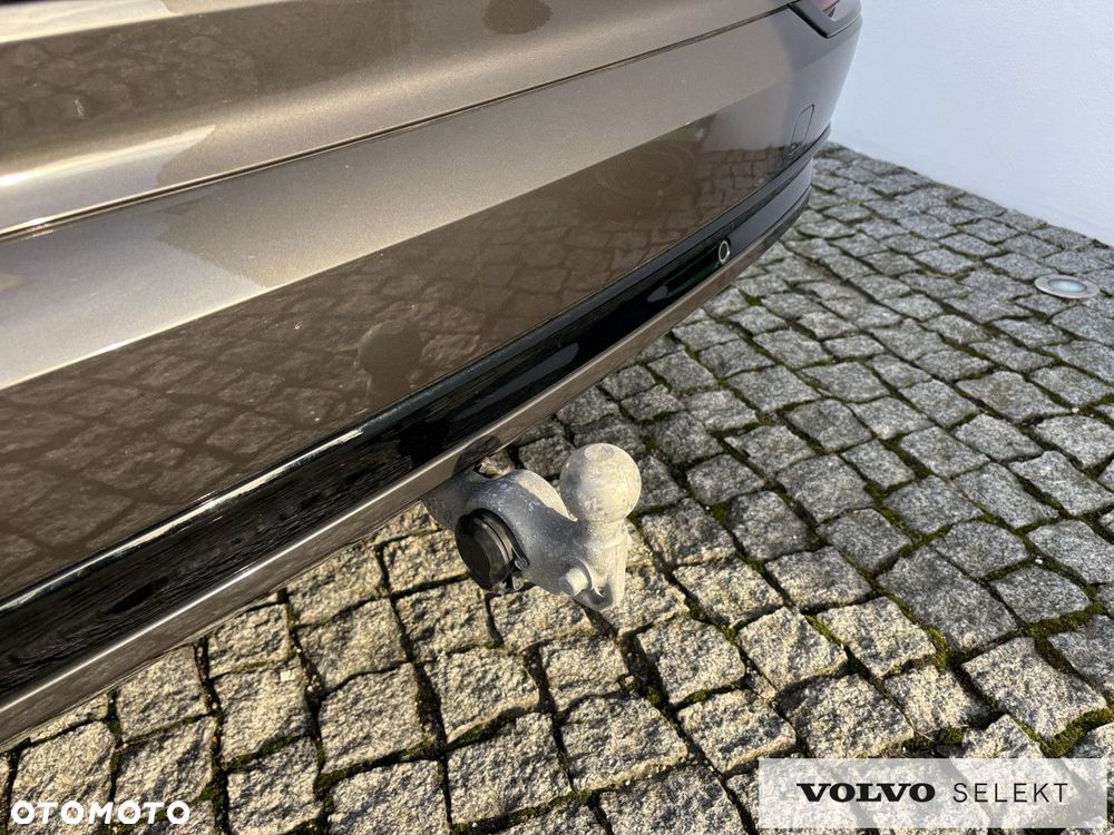 Volvo XC 90 - 30