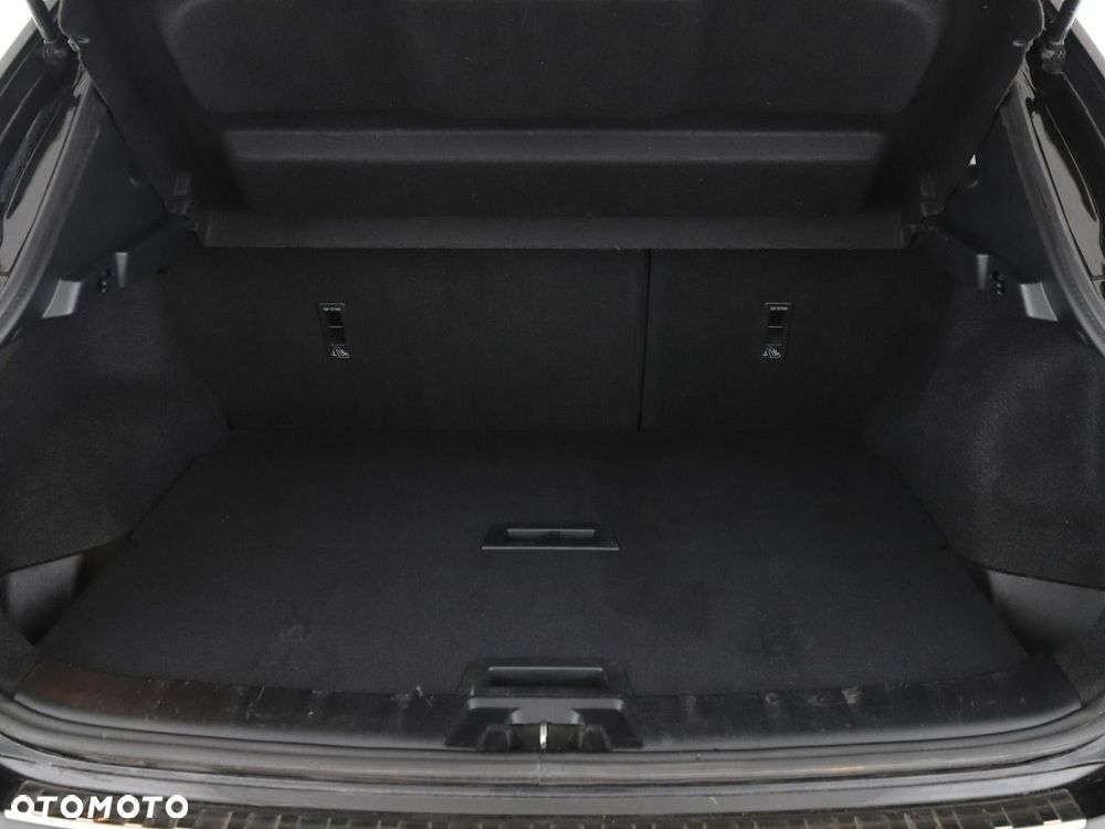 Nissan Qashqai 1.6 DIG-T N-Connecta - 21