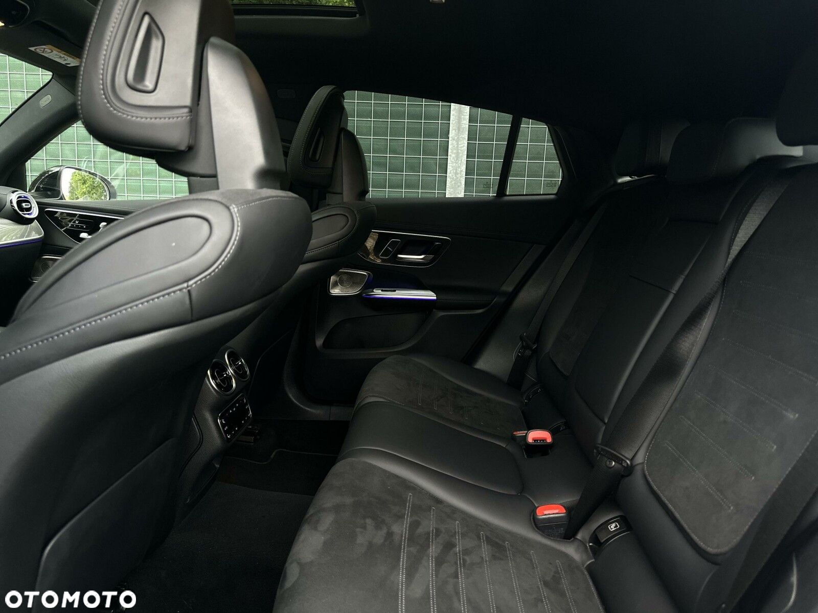 Mercedes-Benz GLC - 20