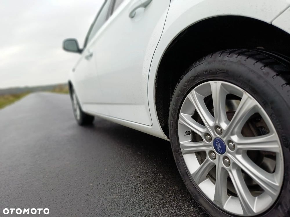 Ford Mondeo 2.0 TDCi Titanium - 11