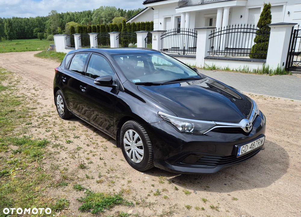 Toyota Auris 1.6 Classic Plus - 3
