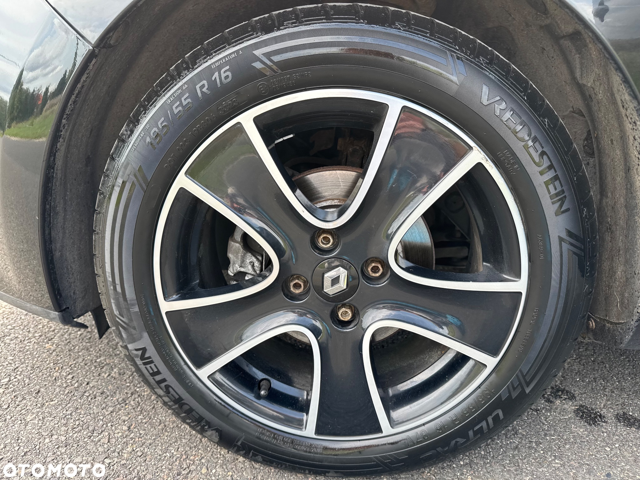 Renault Clio (Energy) dCi 90 Bose Edition - 20