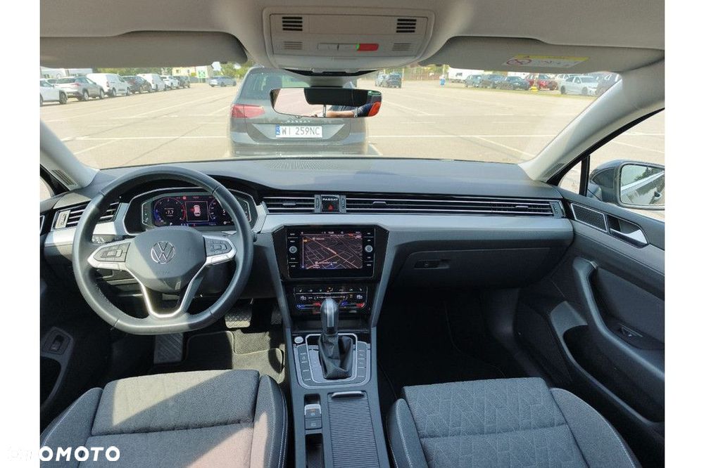 Volkswagen Passat Variant 2.0 TDI SCR DSG - 8