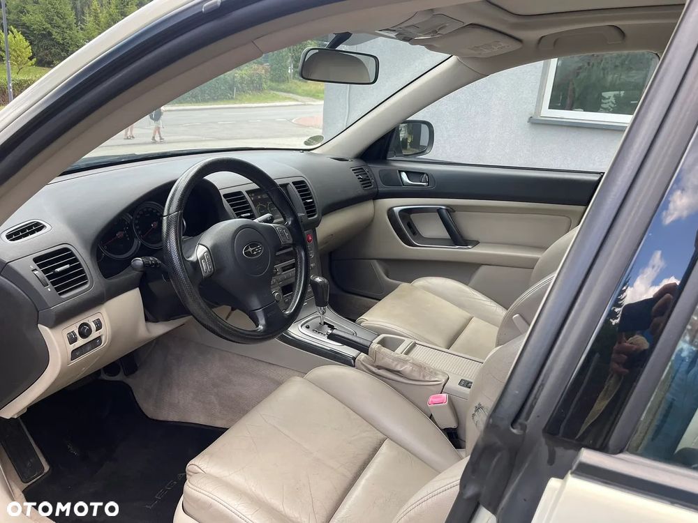 Subaru Outback - 9