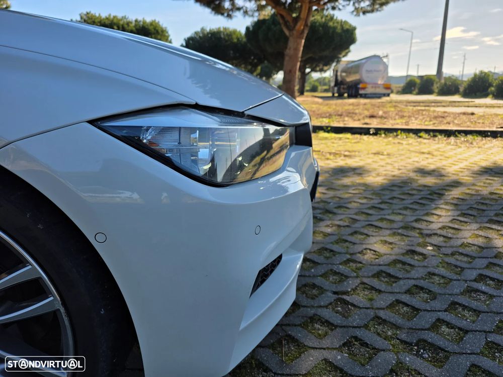 BMW 320 d Aut. M Sport - 11