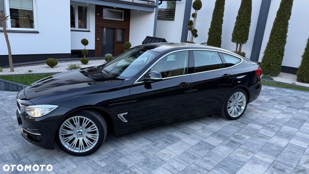 BMW Seria 3 320i Luxury Line - 22