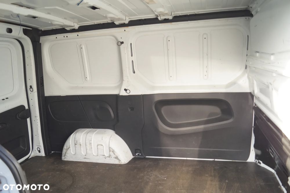 Renault Trafic - 27