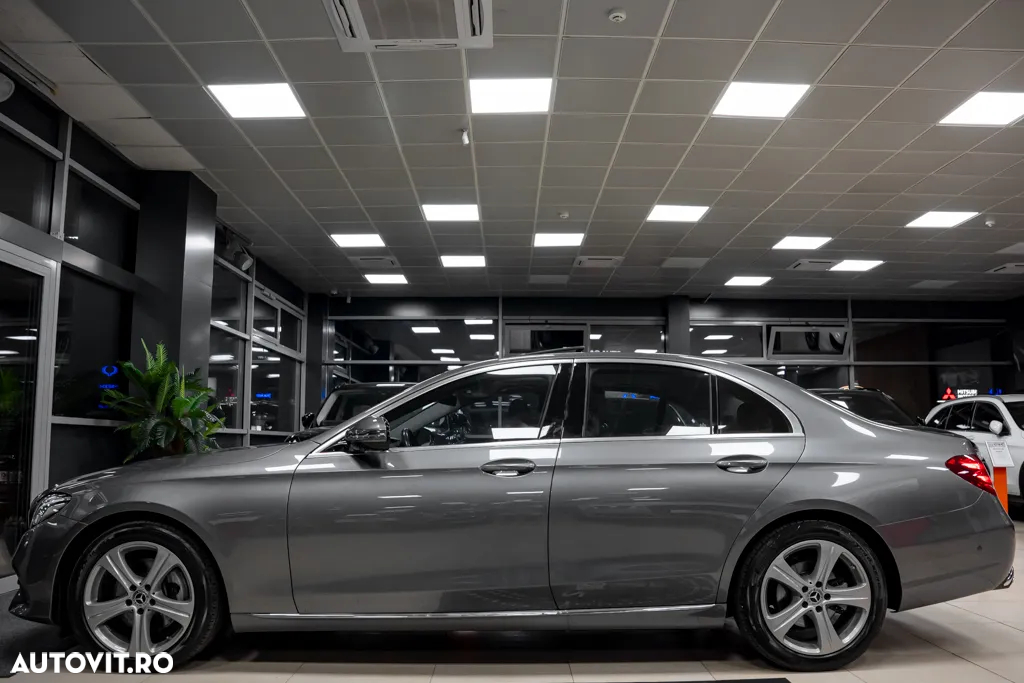 Mercedes-Benz E 220 d 9G-TRONIC AMG Line - 39