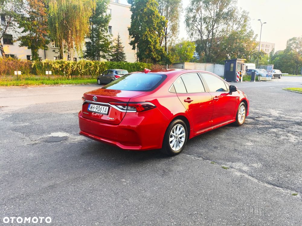 Toyota Corolla 1.8 Hybrid Comfort - 4
