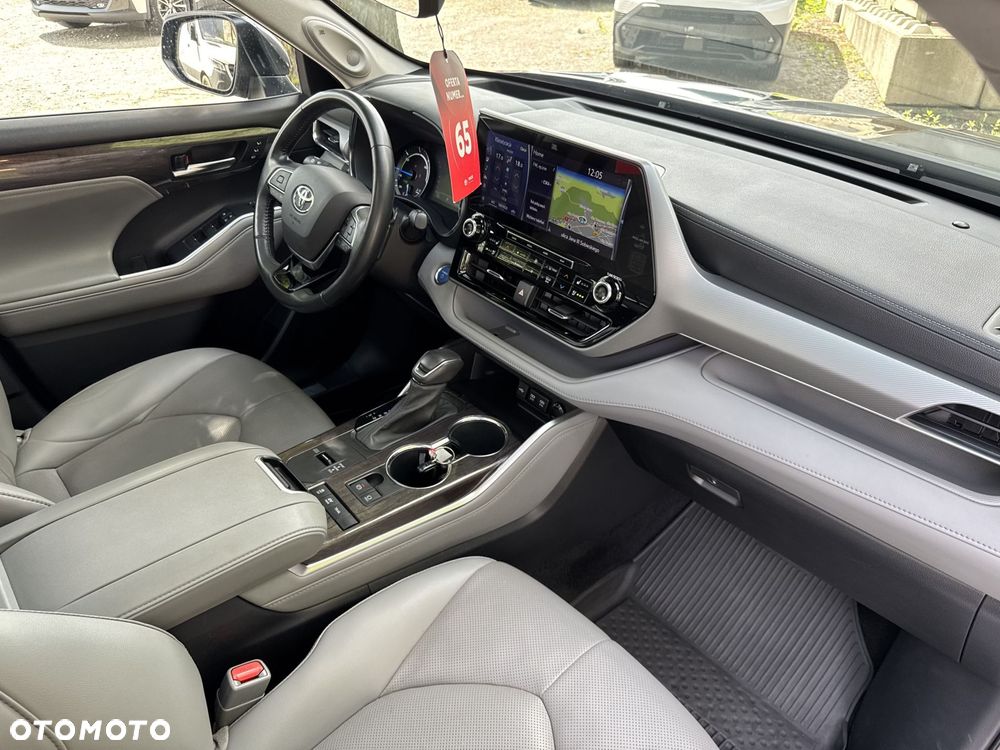 Toyota Highlander - 14
