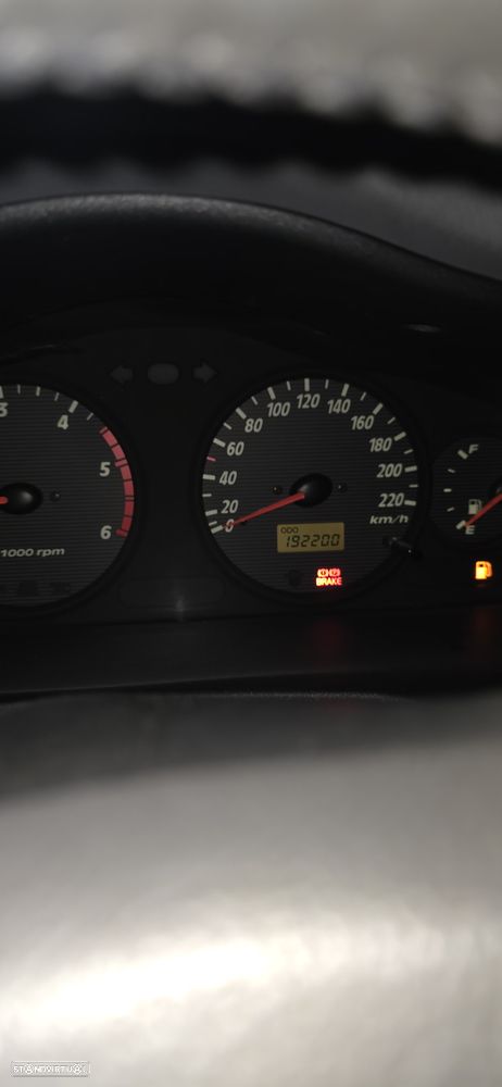 Hyundai Santa Fe 2.0 CRDi Sport VGT - 4