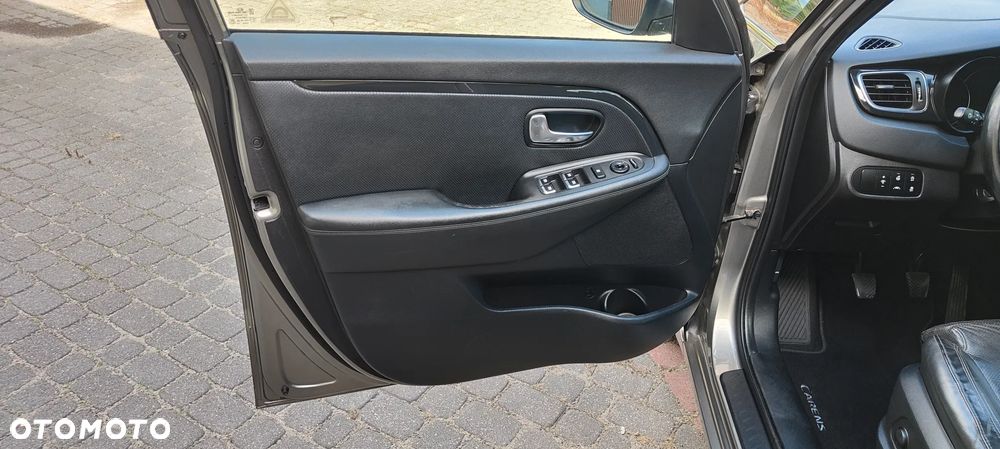 Kia Carens 1.7 CRDi XL 7os - 5