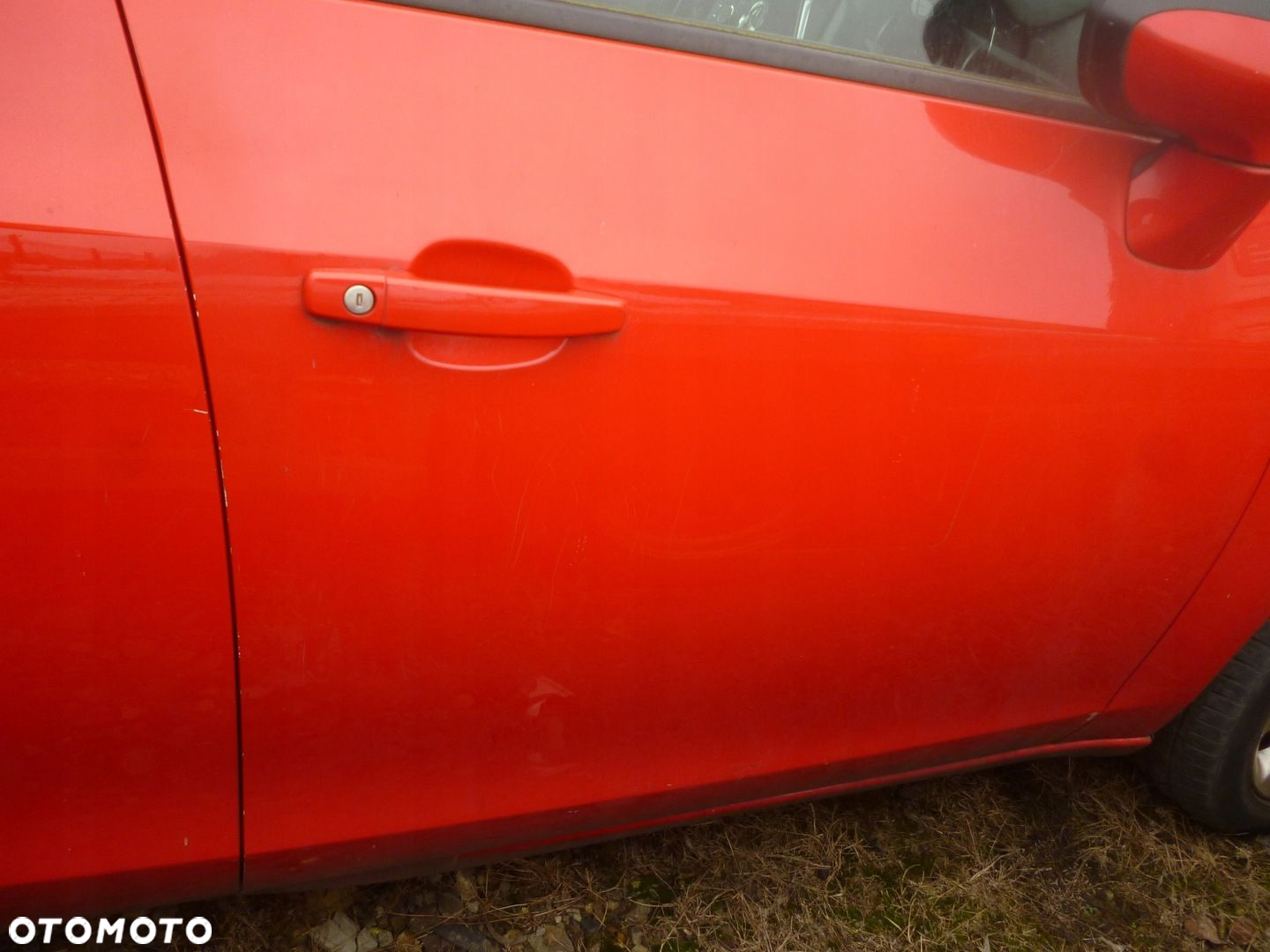 DRZWI PRZEDNIE PRAWE OPEL ZAFIRA C 16r. Z50S - 2