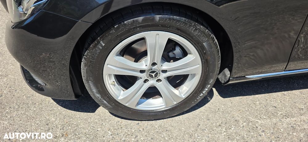 Mercedes-Benz E 220 d 9G-TRONIC AMG Line - 9
