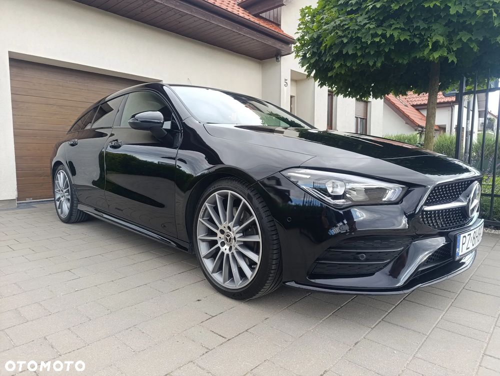 Mercedes-Benz CLA 200 AMG Line 7G-DCT - 1