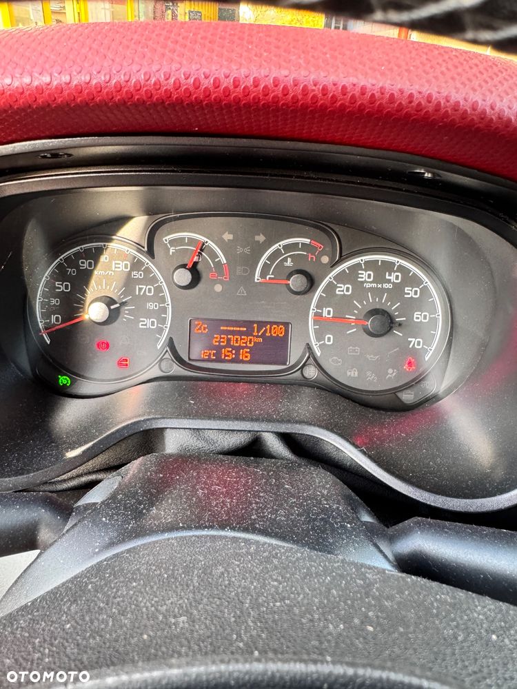 Fiat Doblo 1.4 16V Start&Stopp Easy - 7