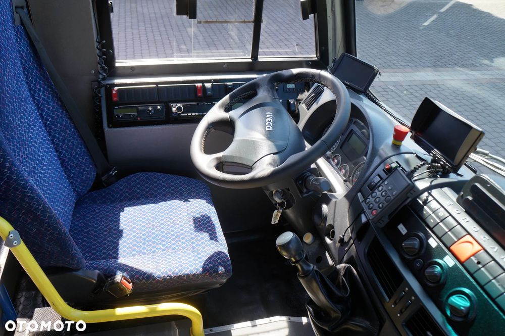 Irisbus PROWAY SPROWADZONY 36 MIEJSC MANUAL EURO 5 KLIMATYZACJA ZADBANY - 14