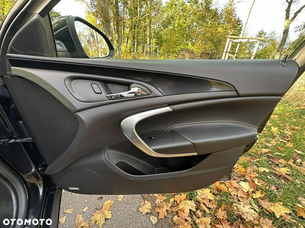 Opel Insignia - 35