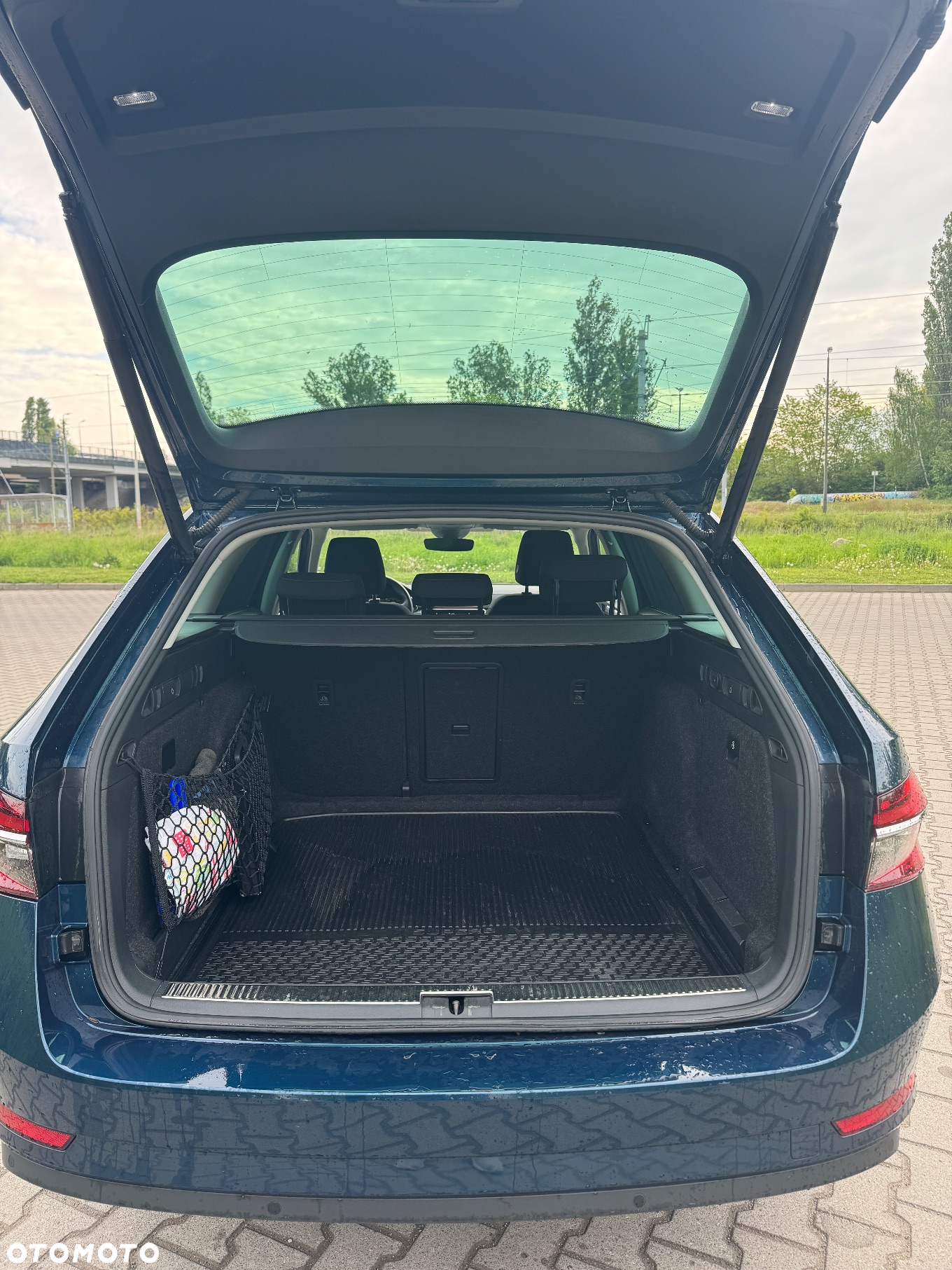 Skoda Superb 2.0 TDI SCR Style DSG - 10