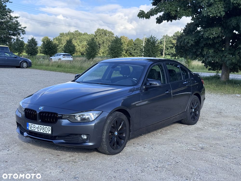 BMW Seria 3 318d - 2