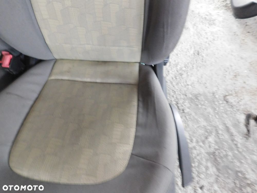 fotele przód  SKODA FABIA I HB komplet - 5