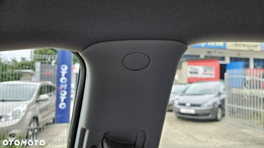 Kia Rio 1.4 Spirit - 29