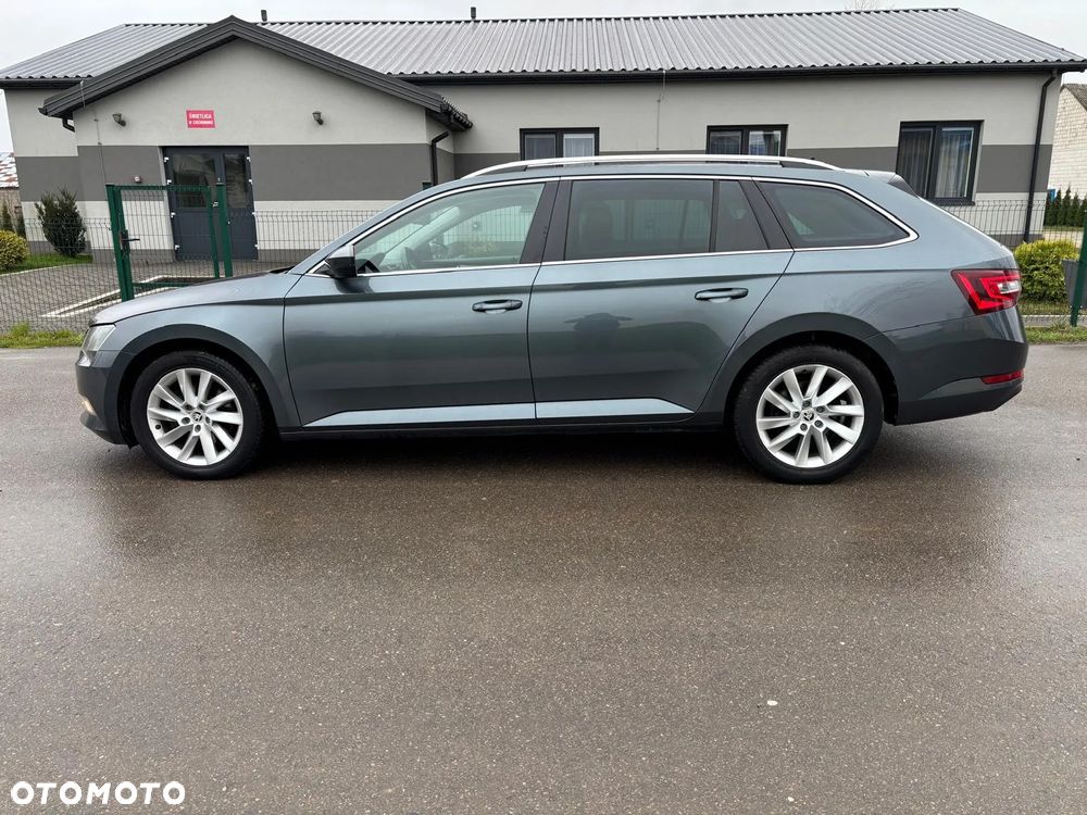 Skoda Superb 2.0 TDI Style DSG7 - 3