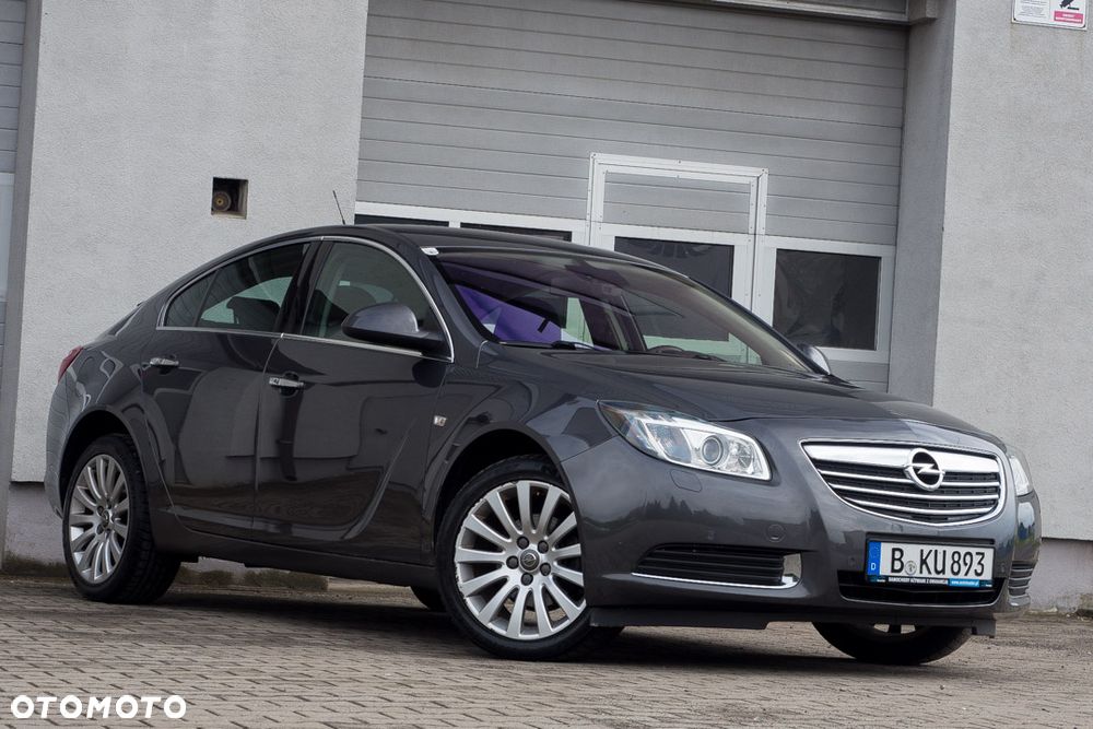 Opel Insignia 1.8 - 2