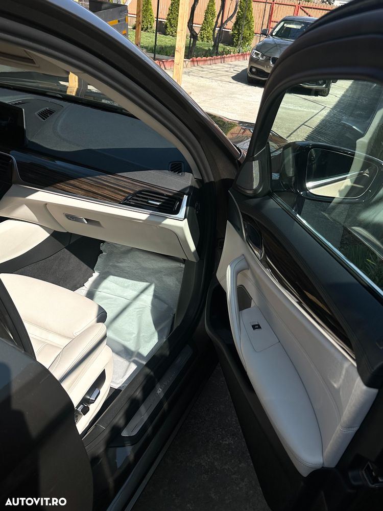 BMW Seria 5 520d AT - 23