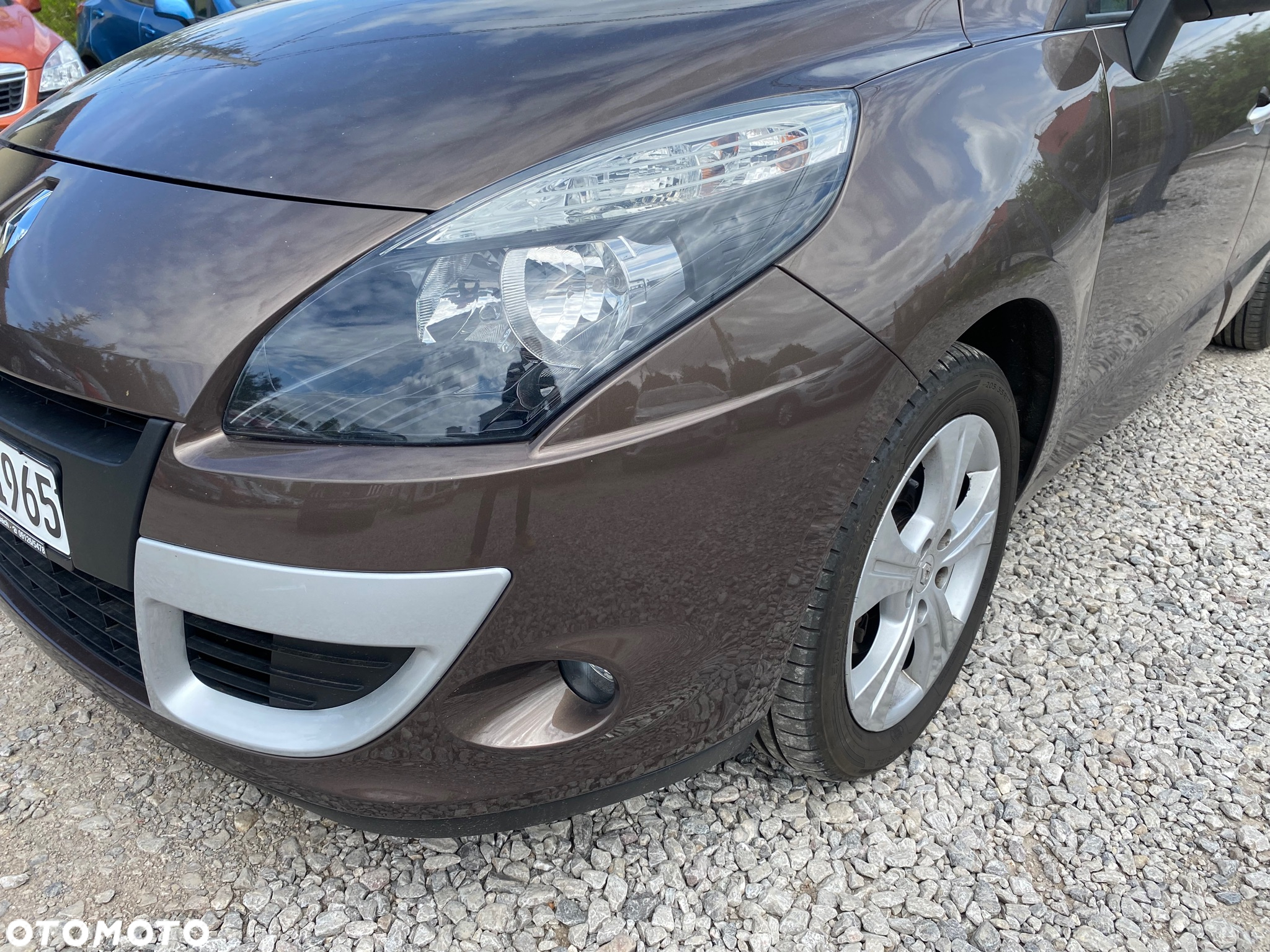 Renault Scenic 1.6 16V 110 TomTom Edition - 10