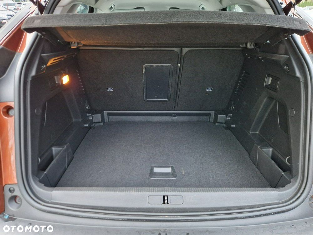 Peugeot 3008 - 18