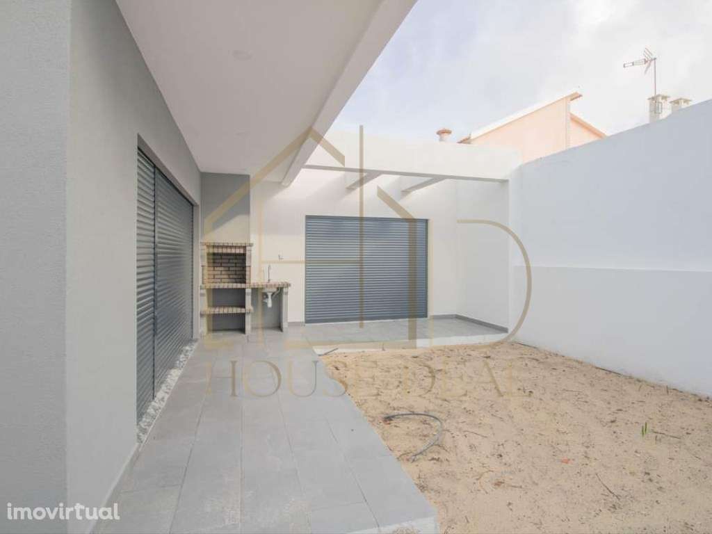 Sofisticada Moradia Térrea T3 +1 com Pérgola. Pinhal do General. Fe... - Grande imagem: 5/34