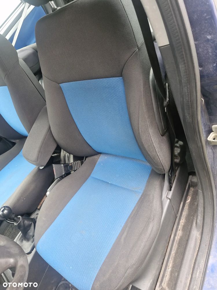 Opel Meriva (Z21B)  :pojazd na części: maska, zderzak, drzwi, szyby, lusterka, chłodnica .. - 12