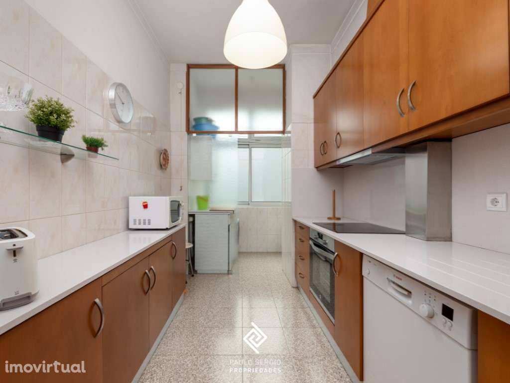 Apartamento T4 em Vila Nova de Gaia - Localização Premium nas Devesas - Grande imagem: 2/19