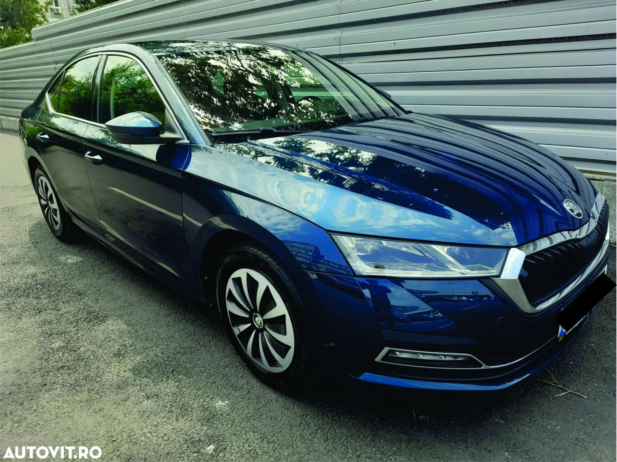 Skoda Octavia 2.0 TDI DSG 4X4 Style - 1