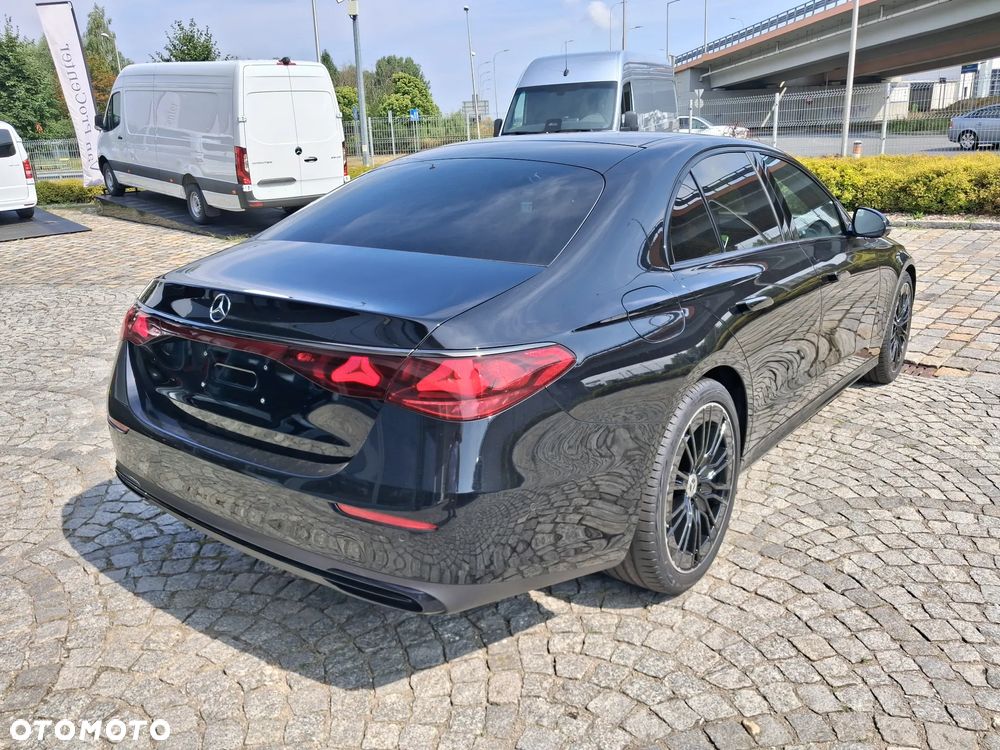 Mercedes-Benz Klasa E 200 d mHEV Avantgarde 9G-Tronic - 7