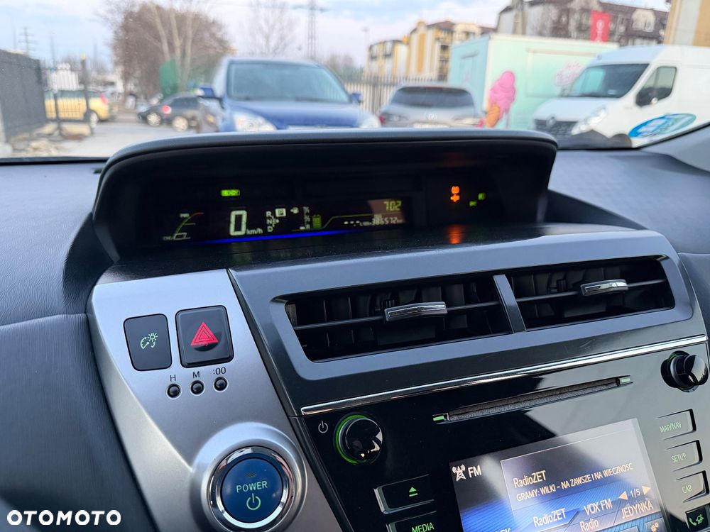 Toyota Prius+ (Hybrid) Comfort - 23