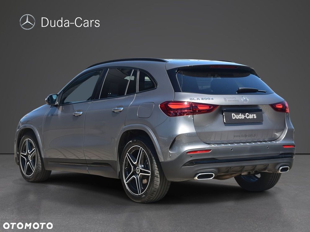 Mercedes-Benz GLA 200 d AMG Line 8G-DCT - 3