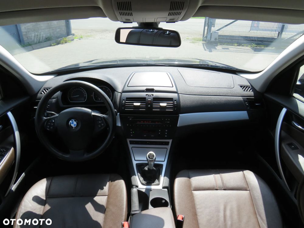 BMW X3 2.0d - 31