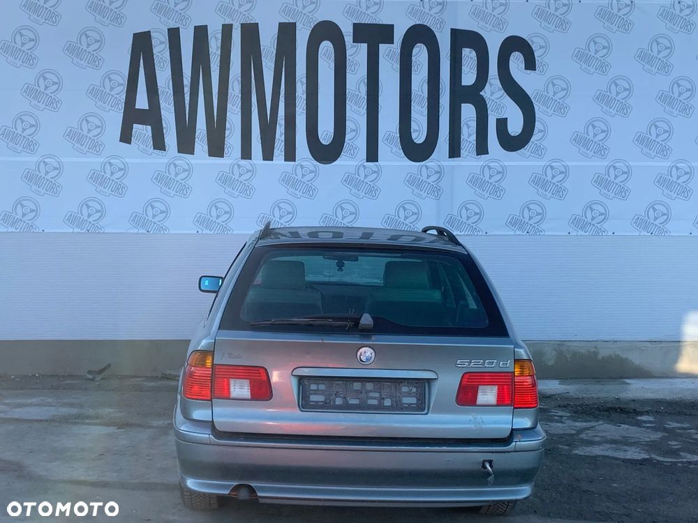 BMW 5 E39 2002 *SAMOCHÓD NA CZĘŚCI* 3391 MASKA, LAMPA, DRZWI, LUSTERKO, ZDERZAK, GRILL, BŁOTNIK, KLAPA, BELKA, DESKA, FOTELE, KANAPA, ĆWIARTKA KIEROWNICA, TARCZE, ZACISKI, ZAWIESZENIE, KOMPLETNY PRZÓD, KOMPLETNY TYŁ, LICZNIK, ZEGARY, PRAWE LEWE PRZÓD TYŁ - 2