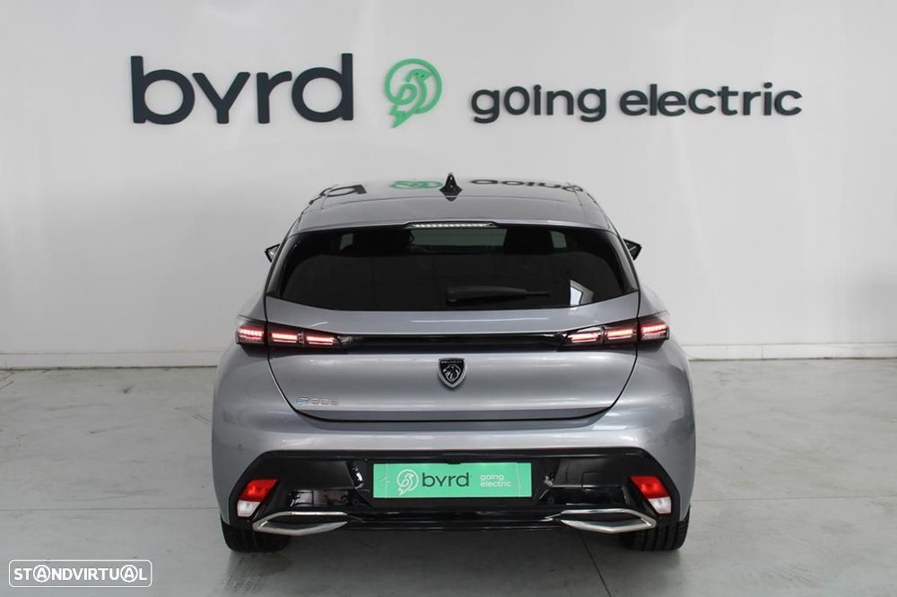 Peugeot e-308 54 kWh Allure - 5