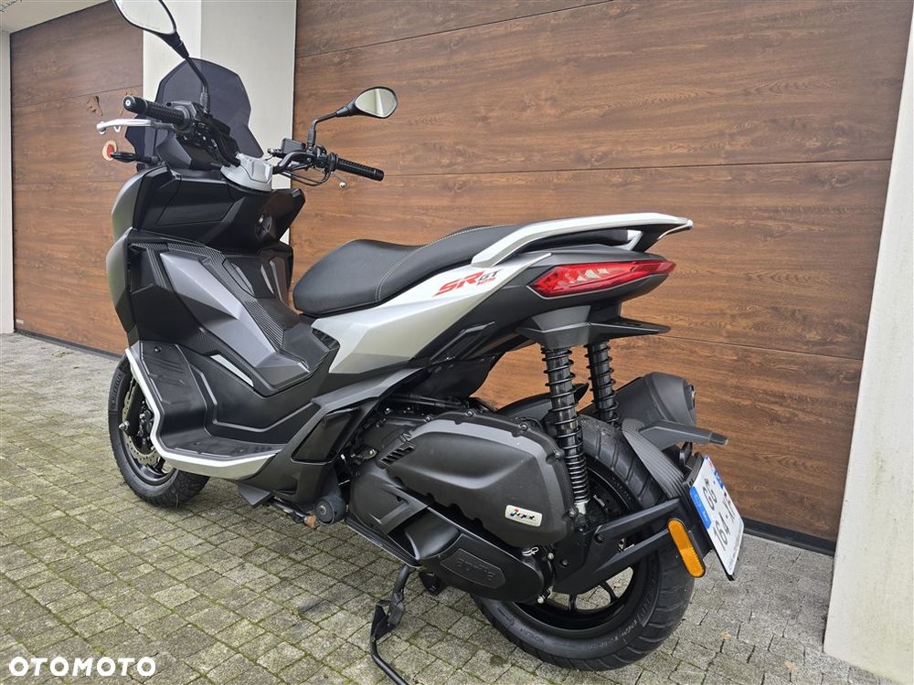 Aprilia SR - 16